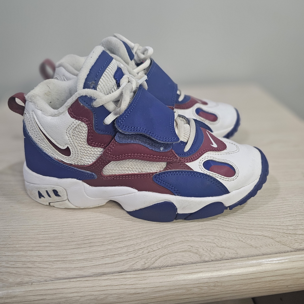 Nike Air Speed Turf Basketball Sneakers White Rush Blue Maroon Kids 4.5Y Mesh Co